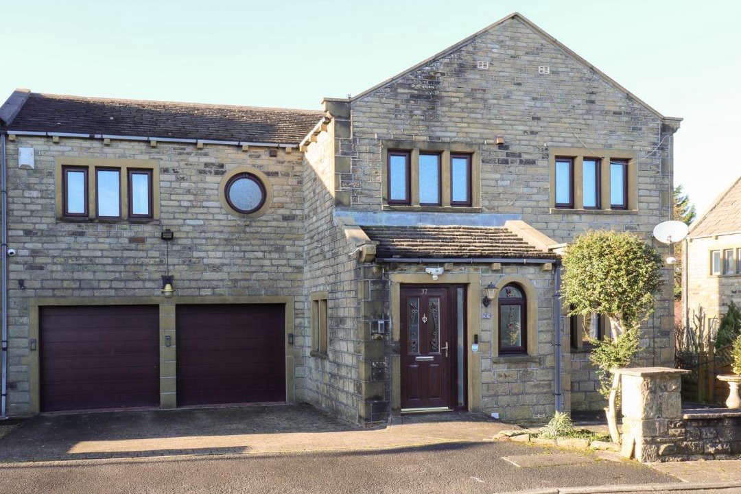 Photo of Others in Cartworth