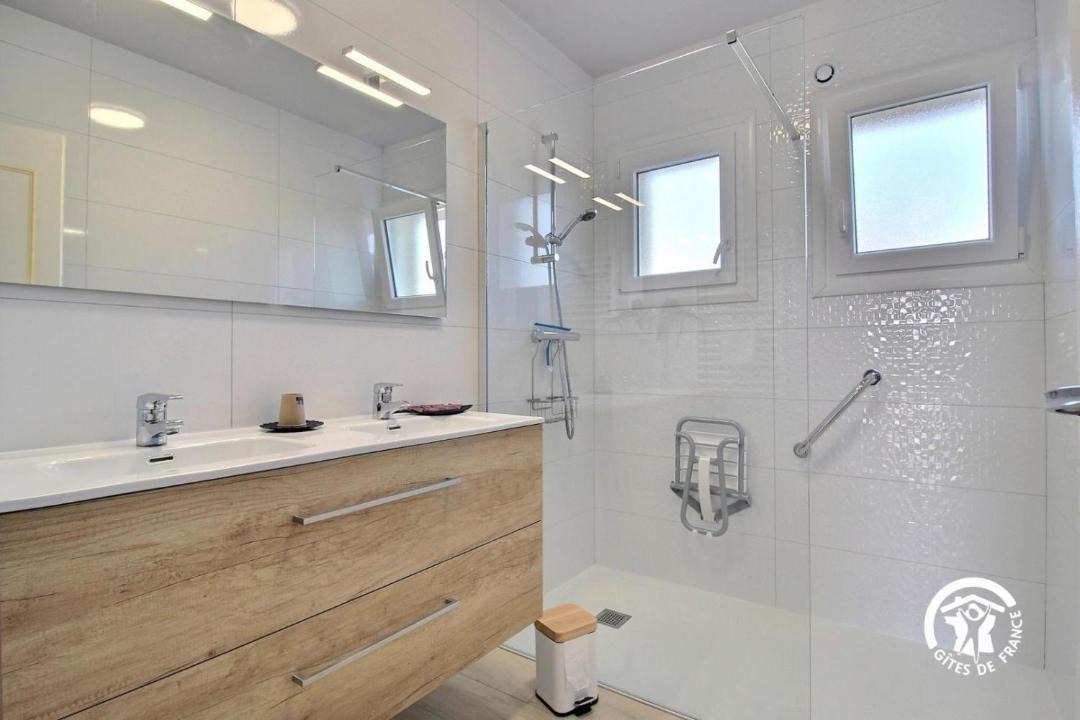 Photo of Bathroom in Noyal-Muzillac