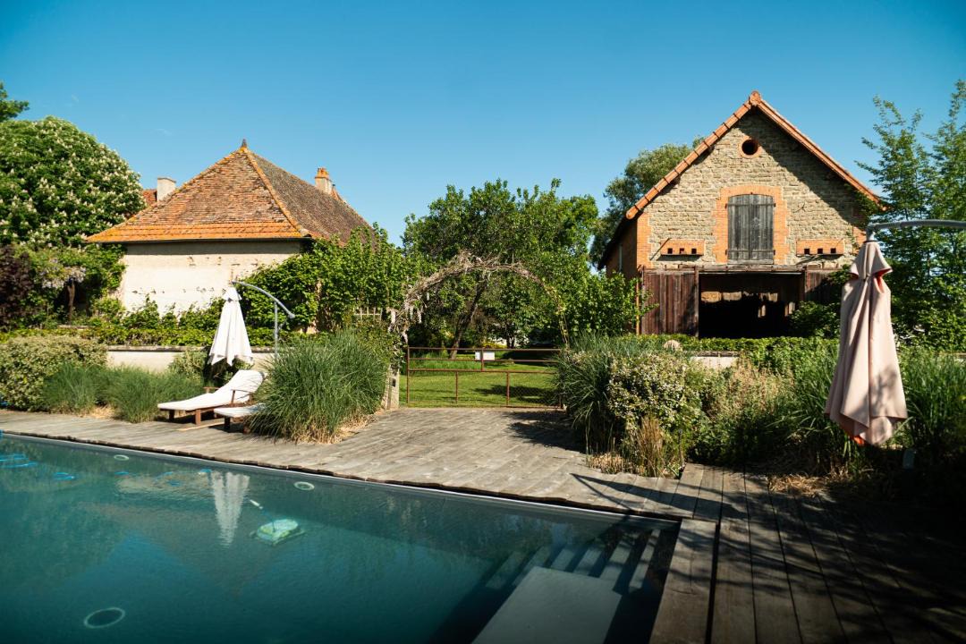 Photo of Others in Ceron