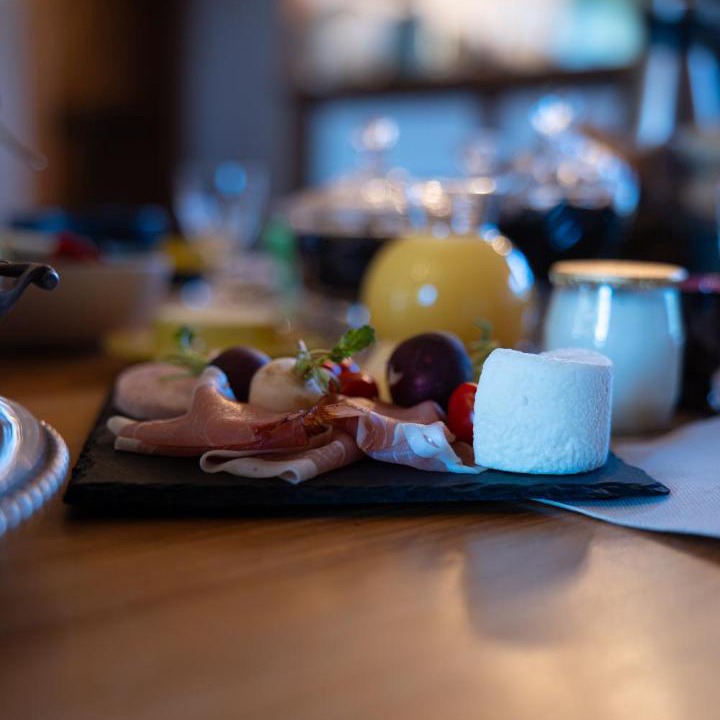 Photo of Others in Ceron