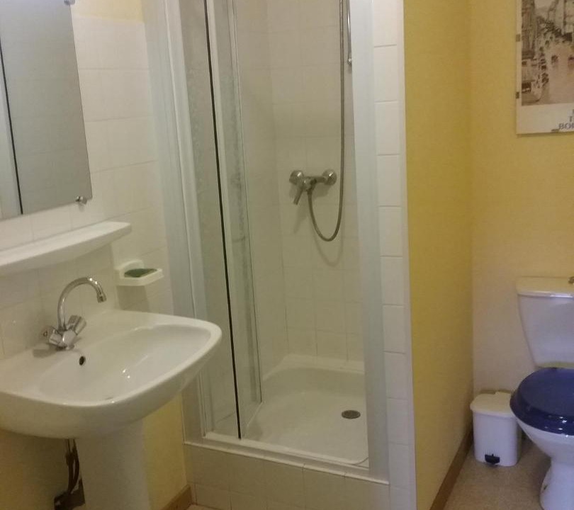 Photo of Bathroom in Saint-Bonnet-les-Oules