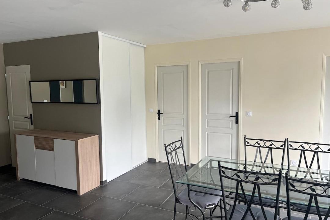 Photo of Others in Le Dezert