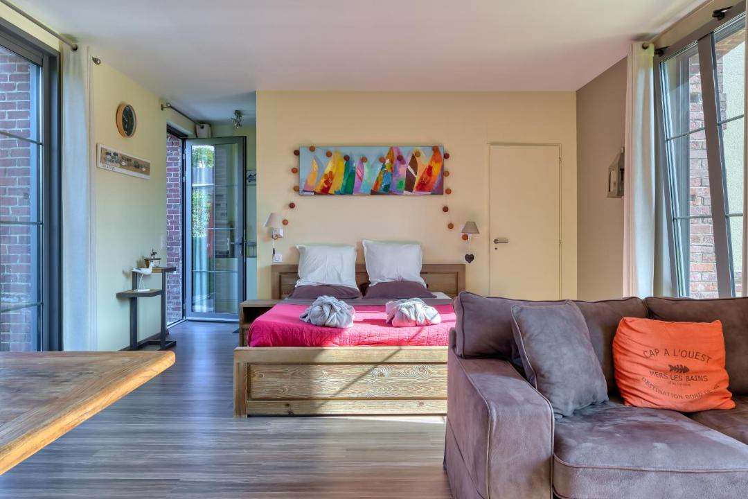 Photo of Others in Ouville-la-Riviere