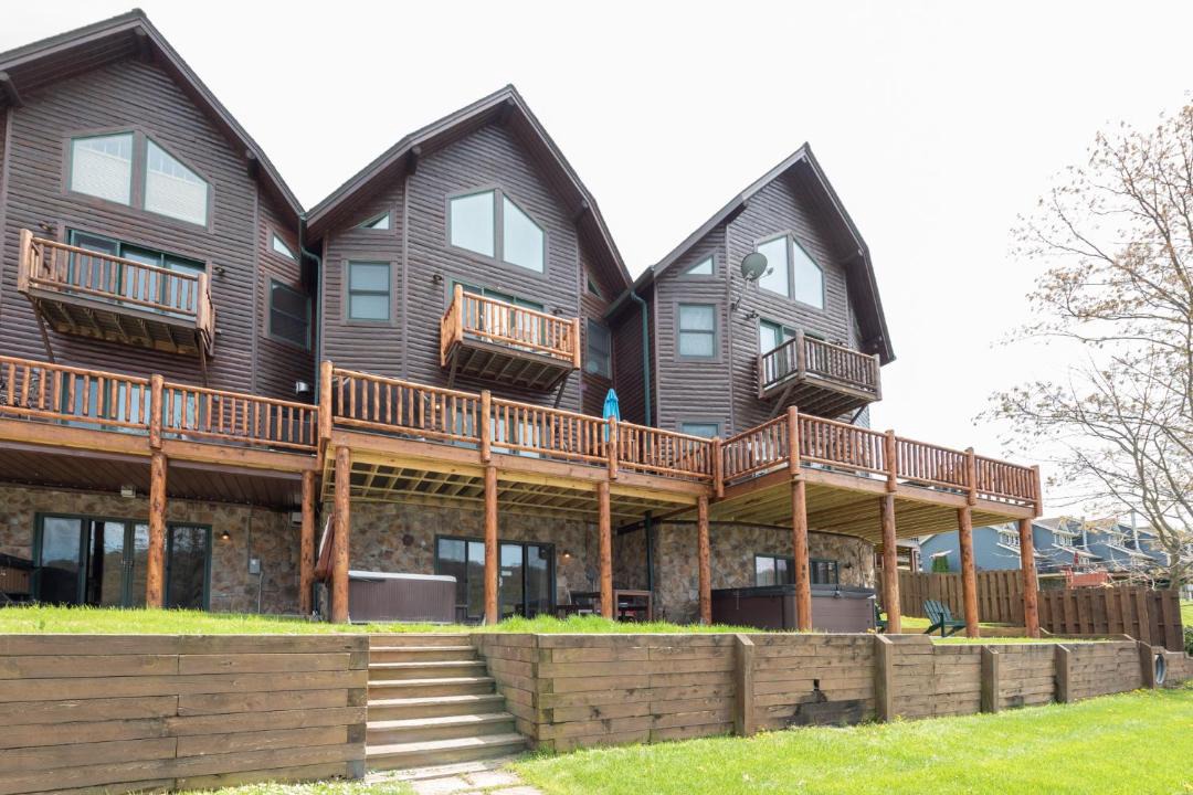 Photo of Others in McHenry