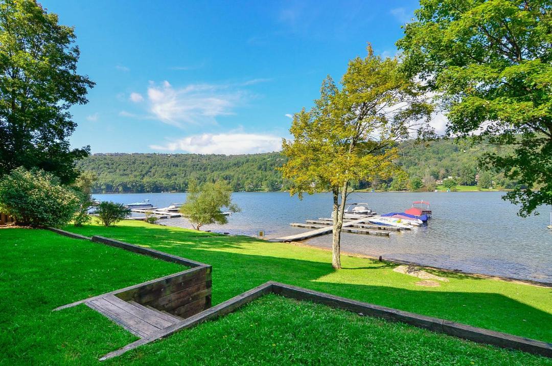 Photo of Others in McHenry