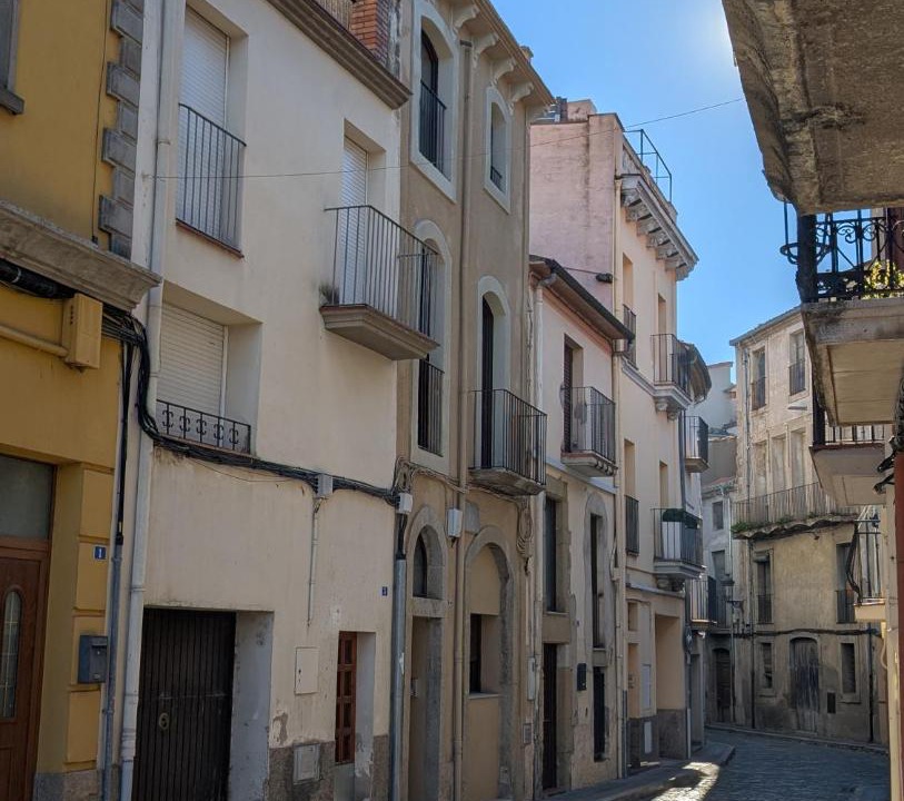 Photo of Buildings in Amer
