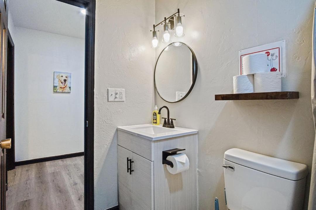 Photo of Bathroom in Central Oklahoma City
