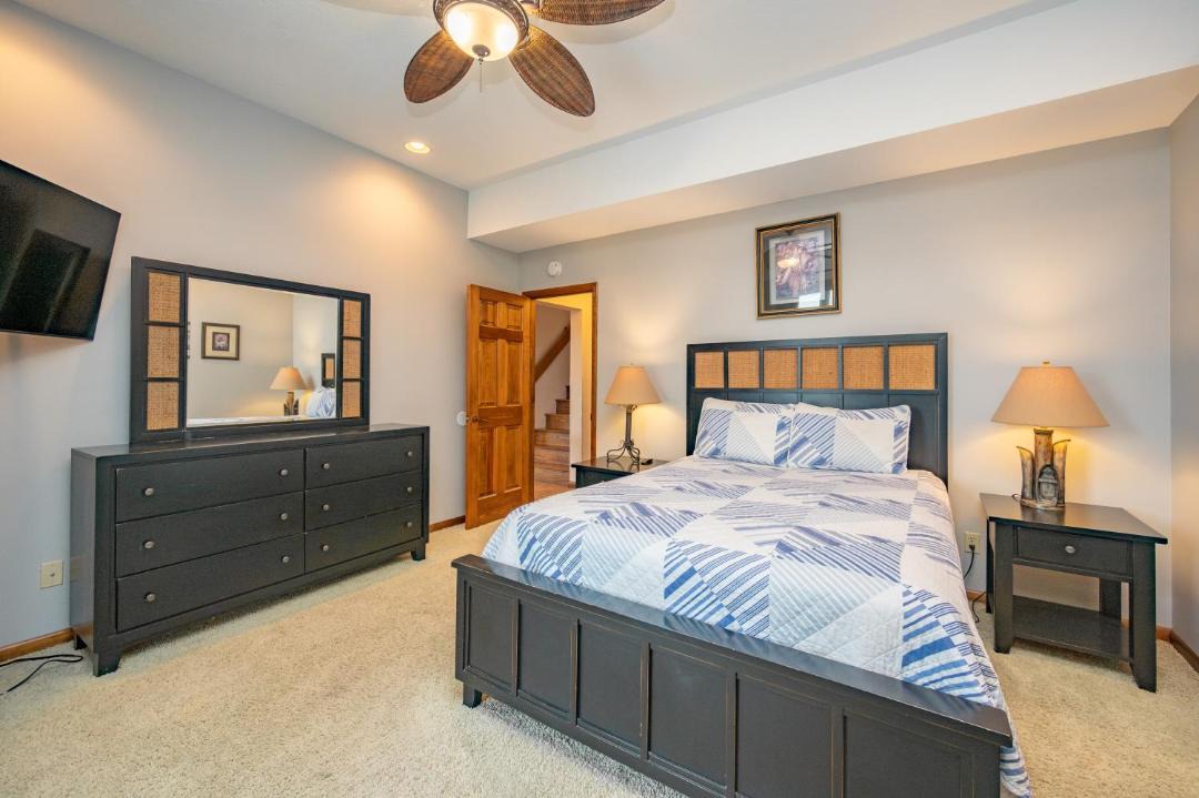 Photo of Bedroom in Mountainside