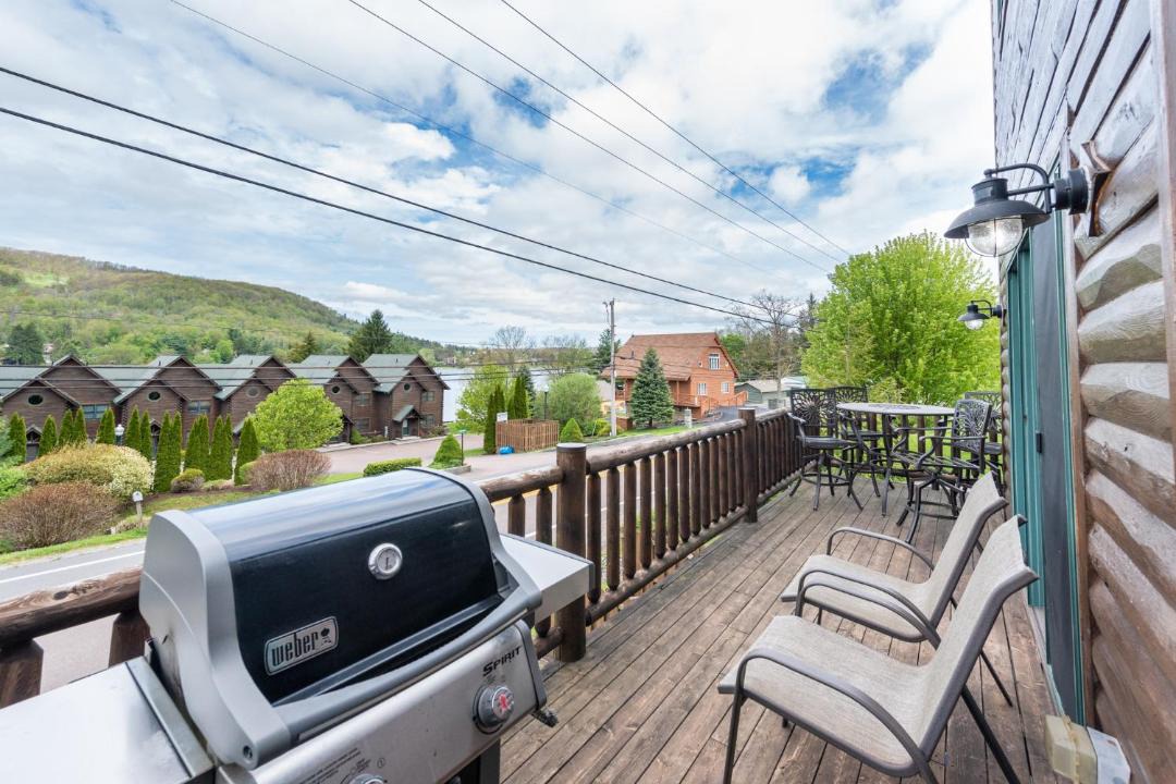 Photo of Others in McHenry