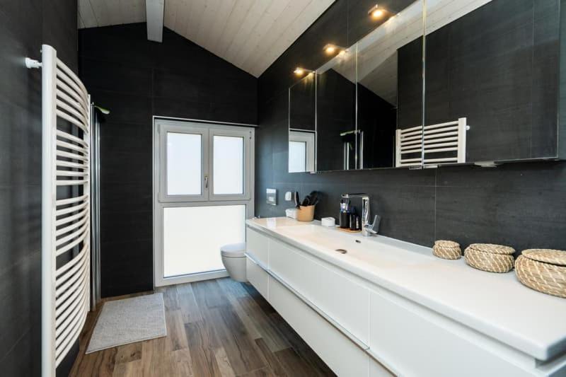 Photo of Bathroom in Engollon