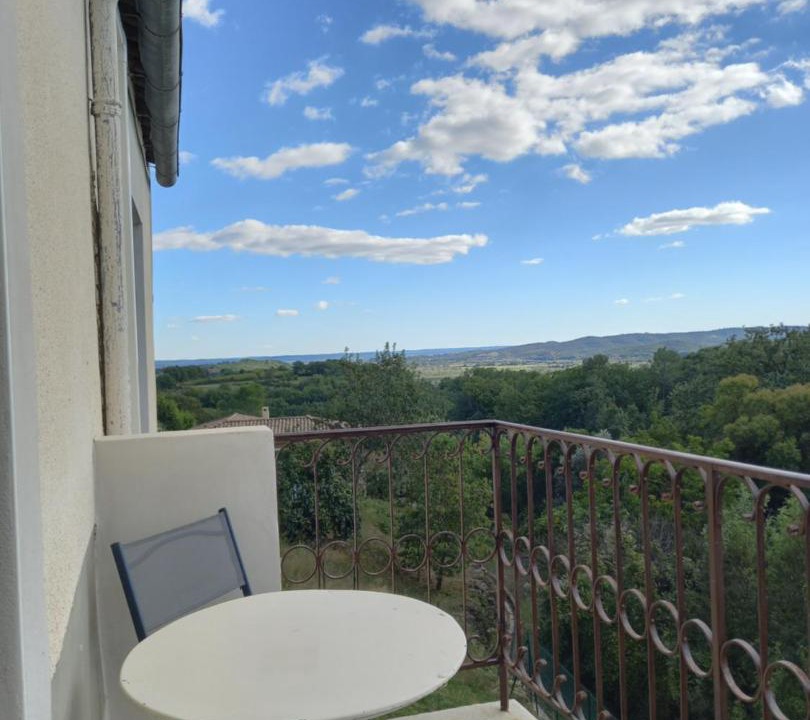 Photo of Patio Balcony in Cruviers-Lascours