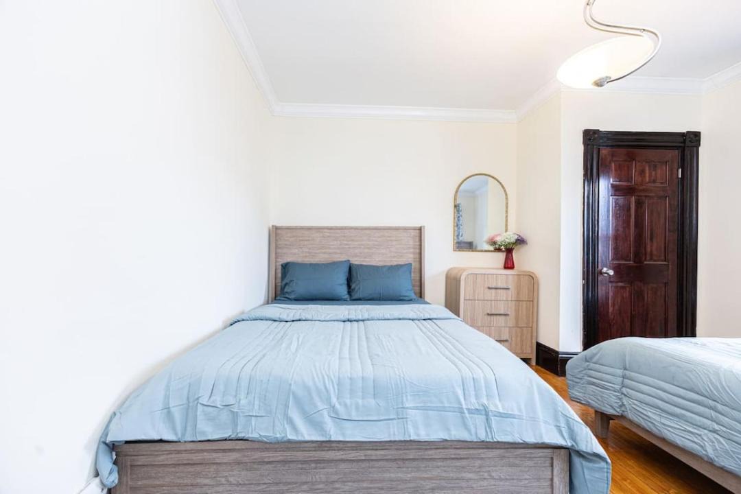 Photo of Others in Roxbury