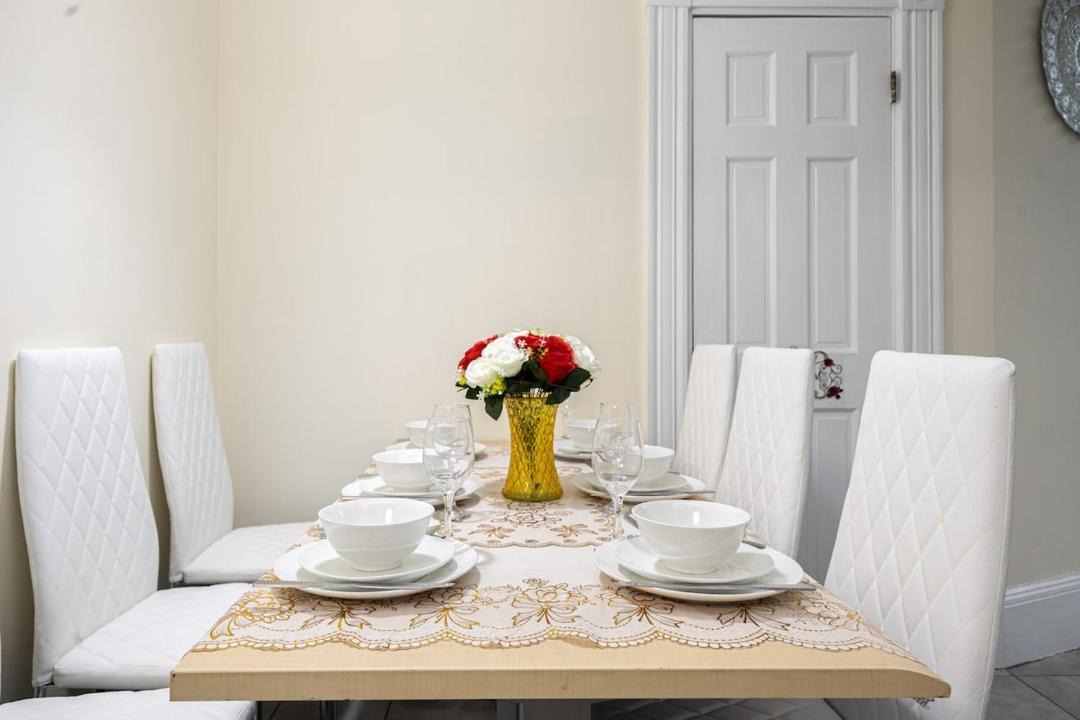 Photo of Others in Roxbury