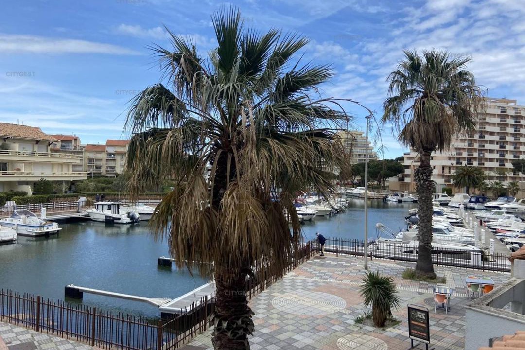 Photo of Others in Le Port