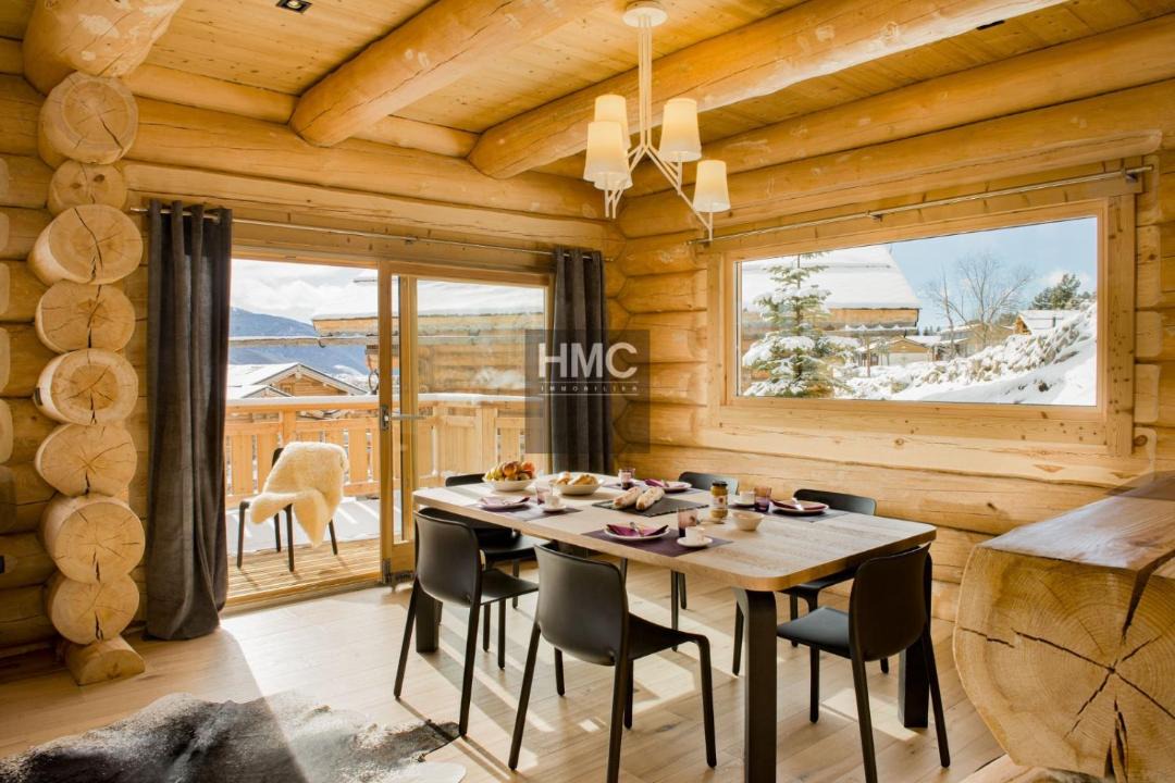 Photo of Others in Superbolquere