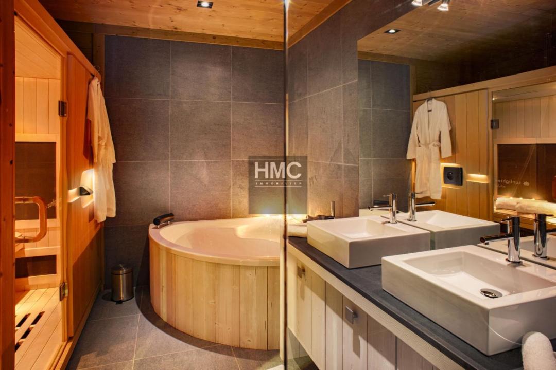 Photo of Others in Superbolquere