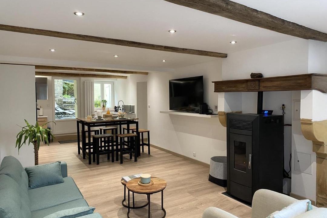 Photo of Others in Haulme