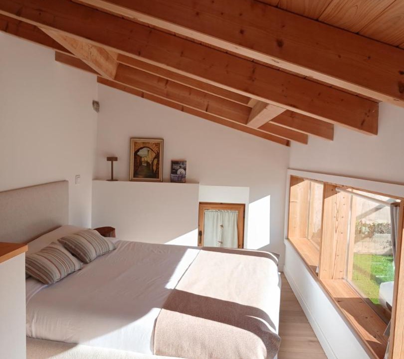 Photo of Bedroom in Llimiana
