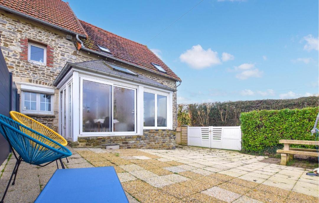 Photo of Patio Balcony in Saint-Lo-d'Ourville