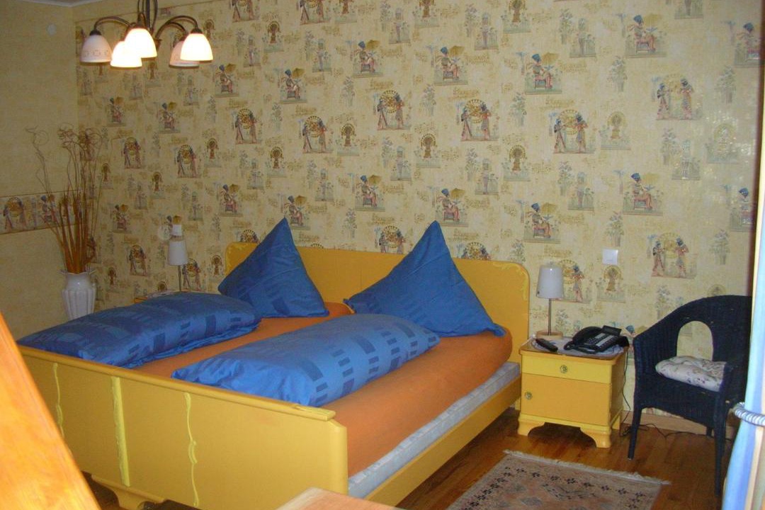 Photo of Others in Dambach