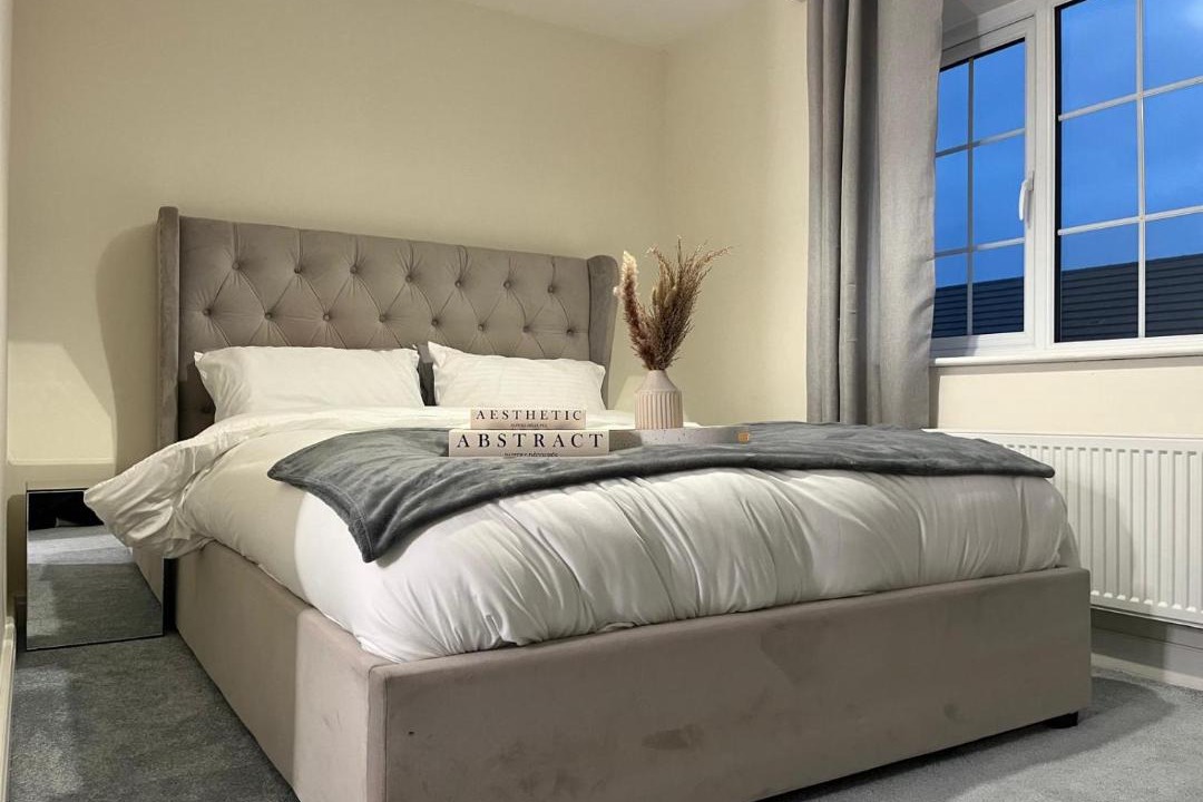 Photo of Bedroom in Guide