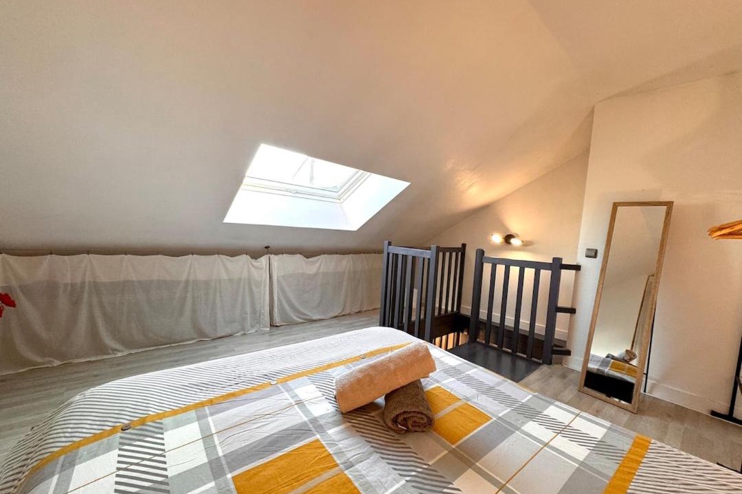 Photo of Bedroom in Fontainebleau