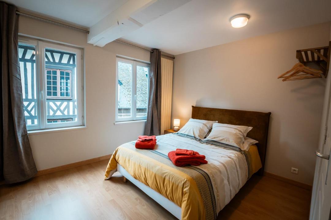 Photo of Others in Pont-Audemer