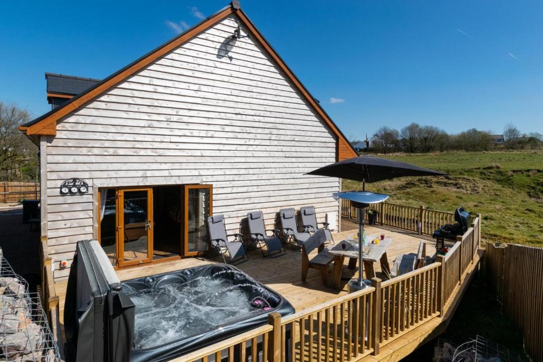 Photo of Others in Coelbren