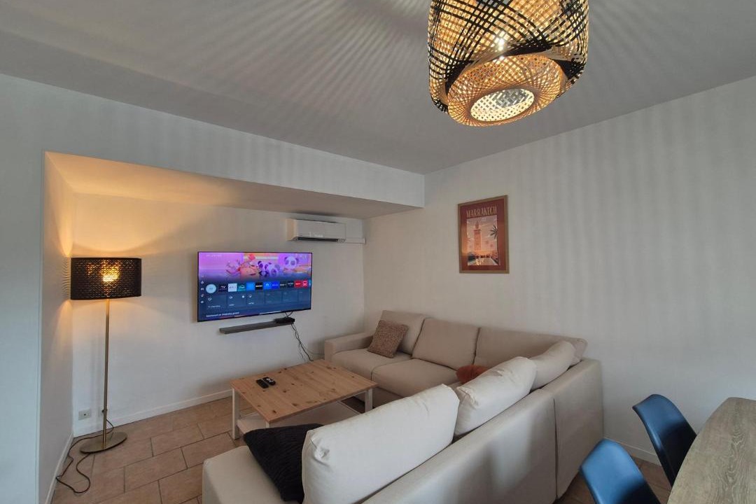 Photo of Livingroom in Saint-Etienne-du-Rouvray