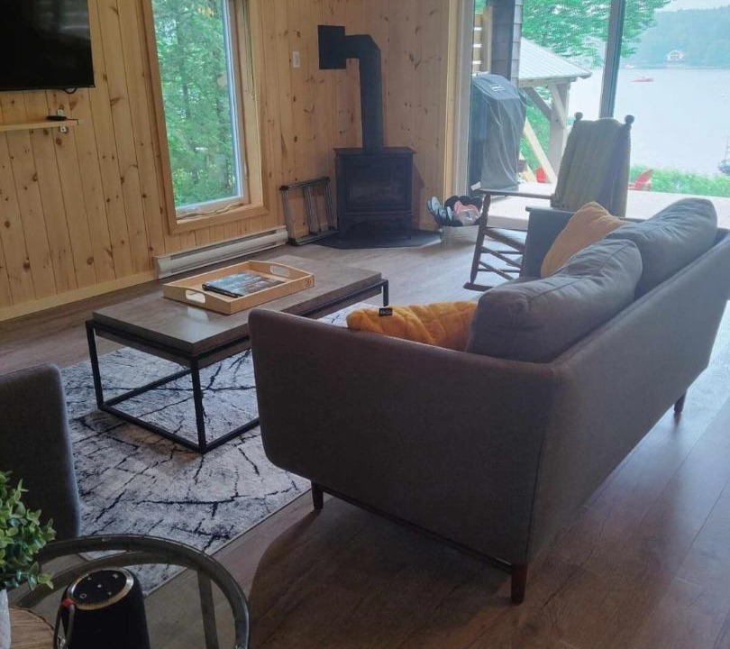 Photo of Livingroom in Les Etchemins Regional County Municipality