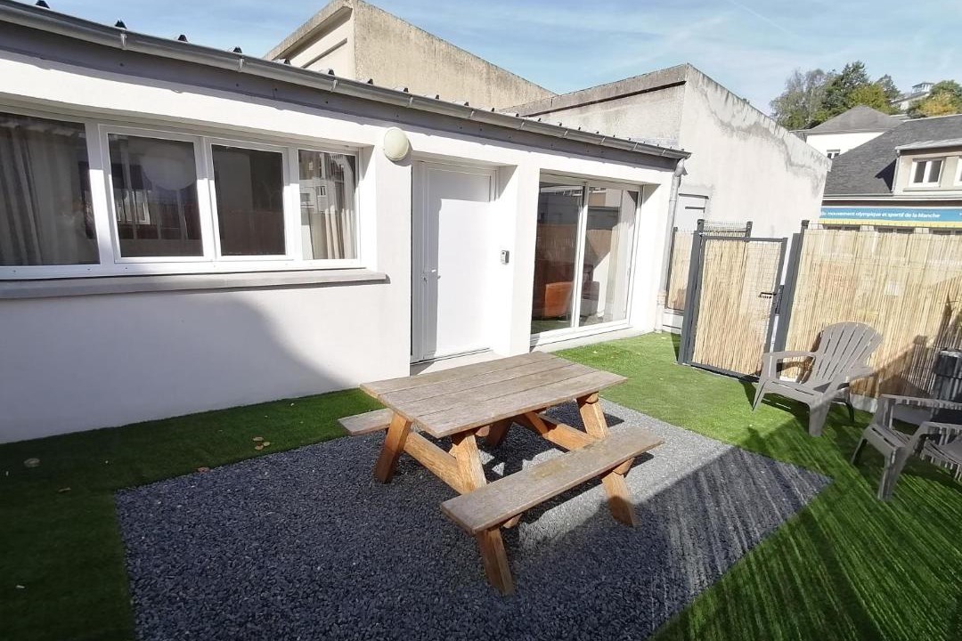 Photo of Others in Saint-Lo