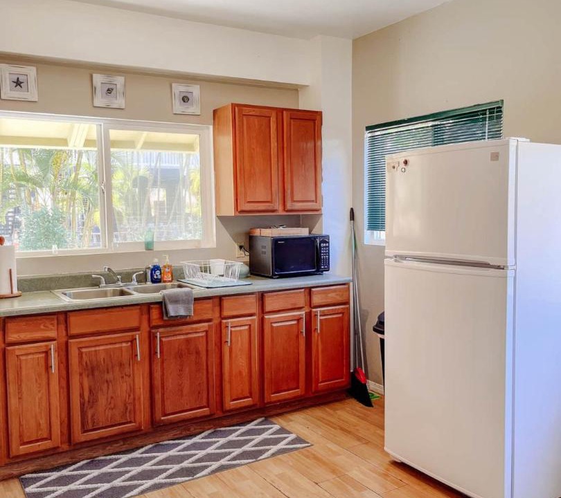 Photo of Kitchen in Mokuleia