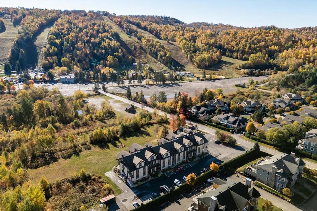 Photo of Others in Saint-Sauveur