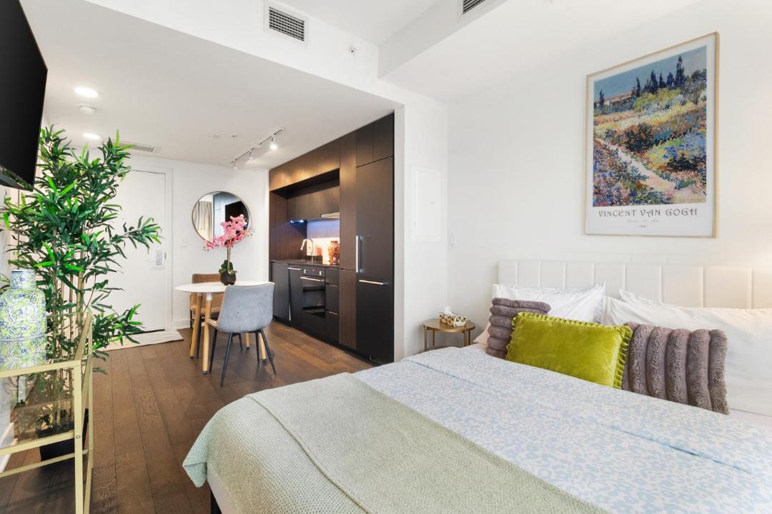 Photo of Bedroom in Shaughnessy Village