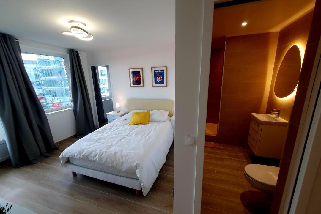 Photo of Bedroom in Le Kremlin-Bicetre
