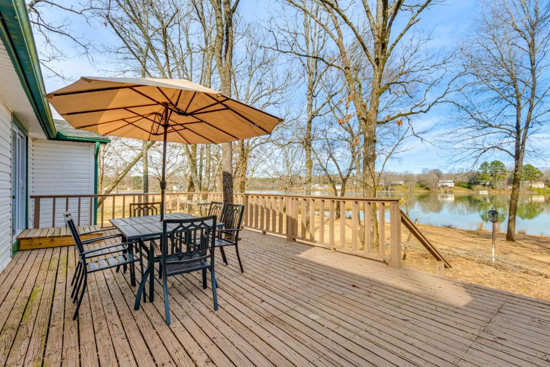 Photo of Patio Balcony in Gibson