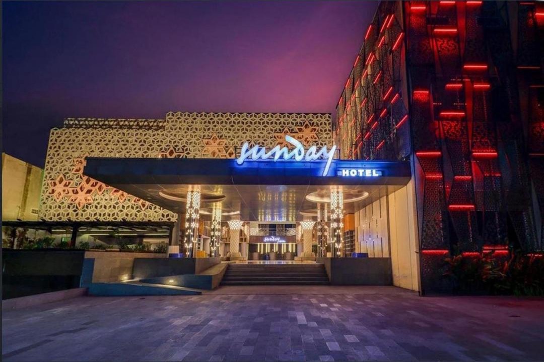 Photo of Others in Sunset Road