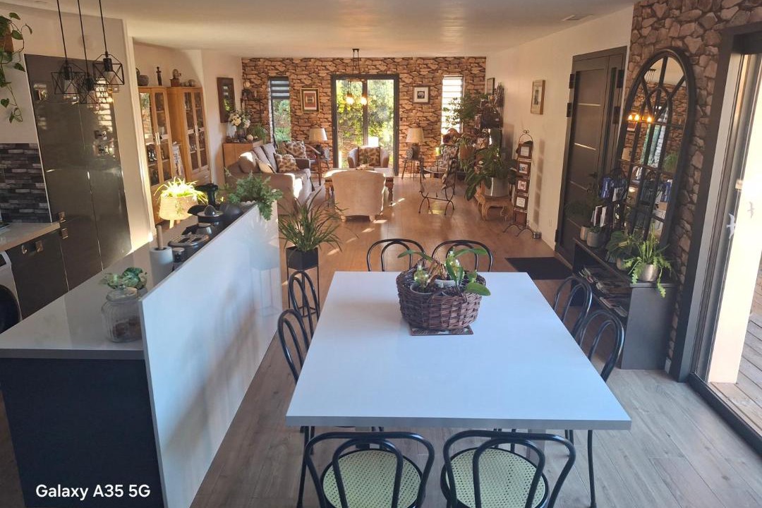 Photo of Others in Moureze