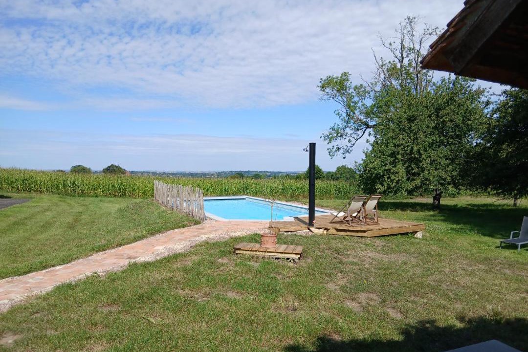 Photo of Others in Garnetot