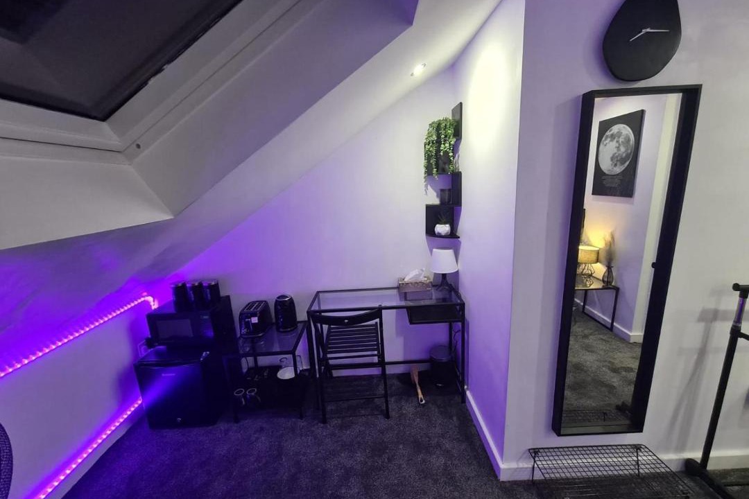 Photo of Others in Watford