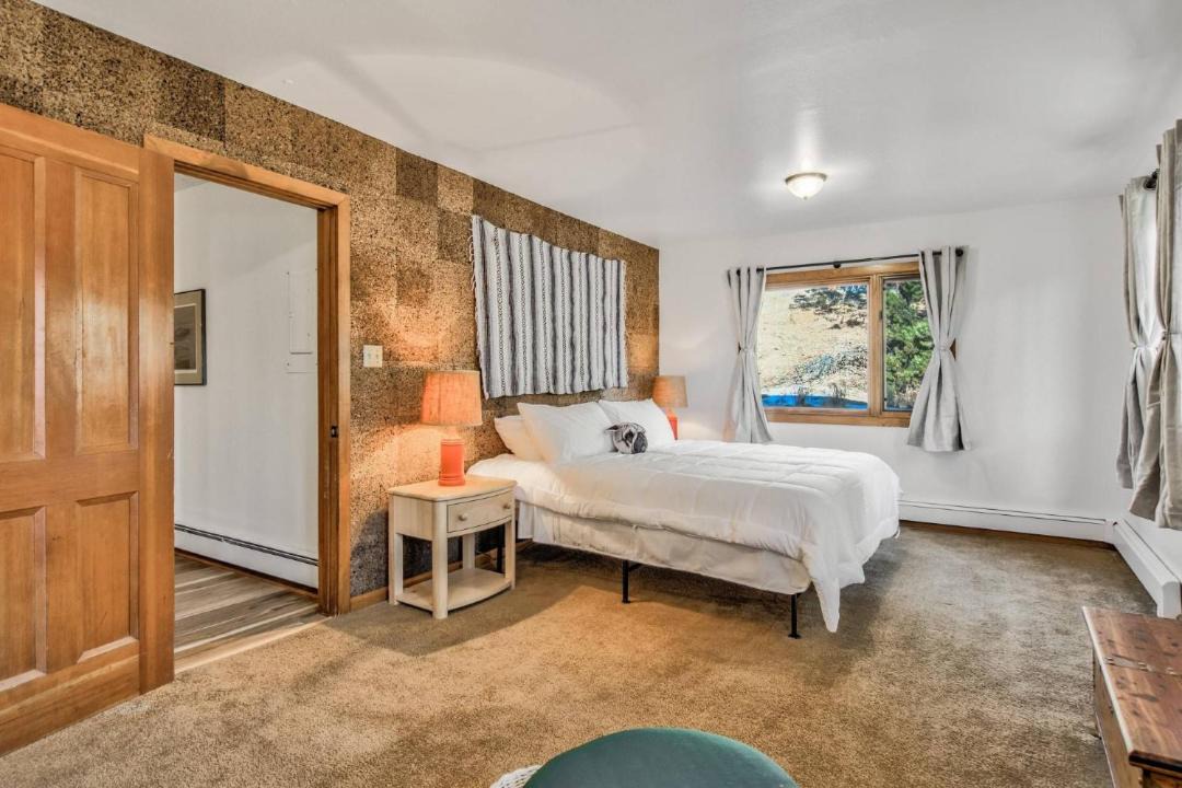 Photo of Bedroom in East Colorado Springs