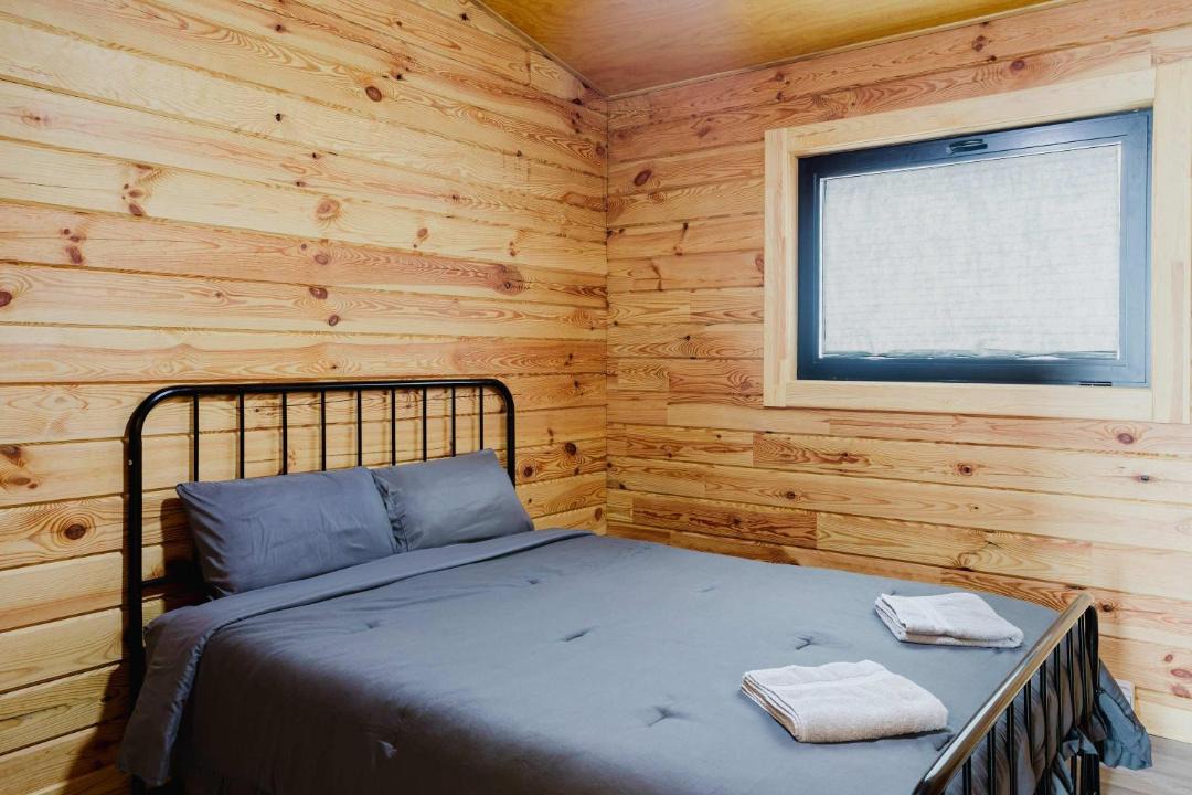 Photo of Bedroom in Harwood