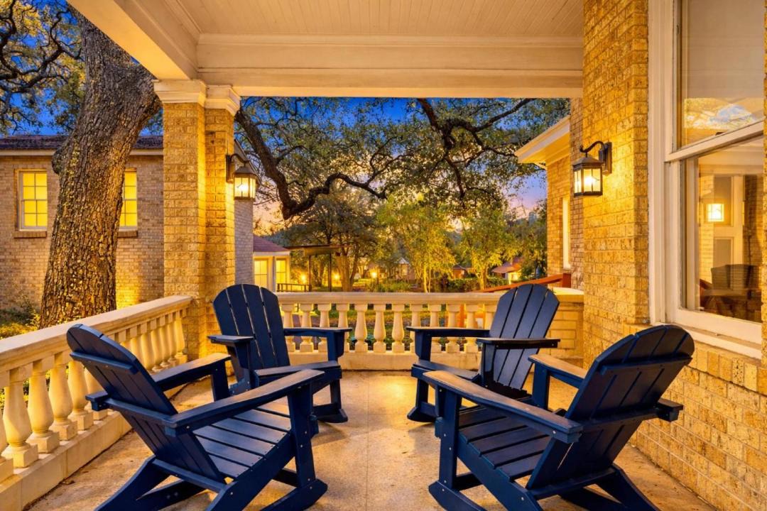 Photo of Patio Balcony in Heritage