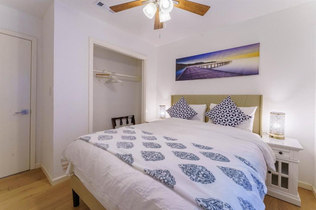 Photo of Bedroom in Rosewood