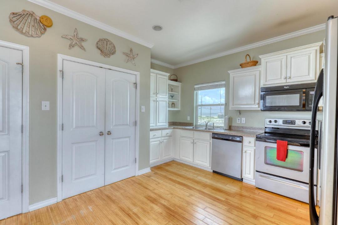 Photo of Kitchen in Dauphin Island