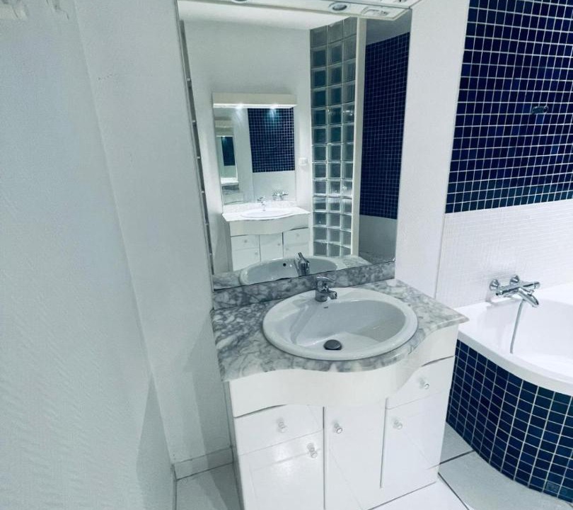 Photo of Bathroom in Canclaux