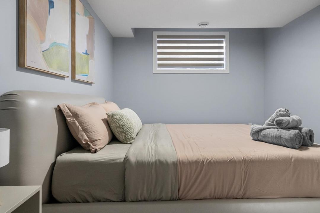 Photo of Bedroom in Airdrie