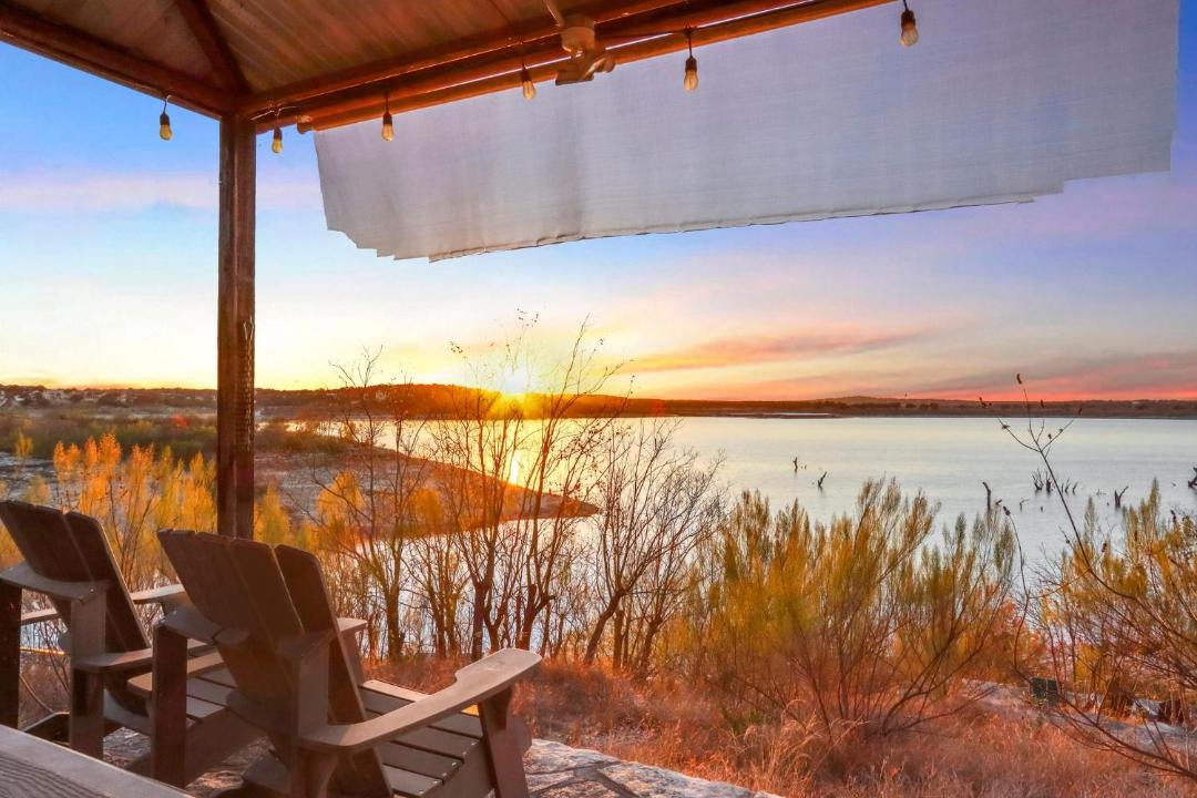 Photo of Patio Balcony in Canyon Lake