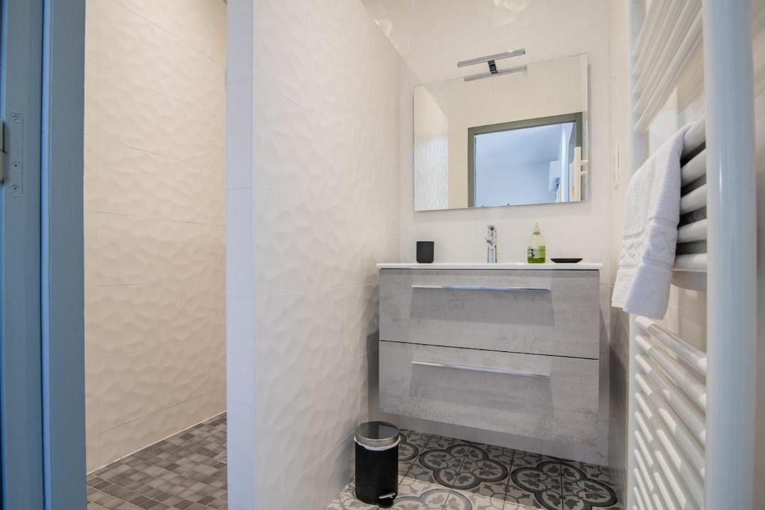 Photo of Bathroom in Cholet