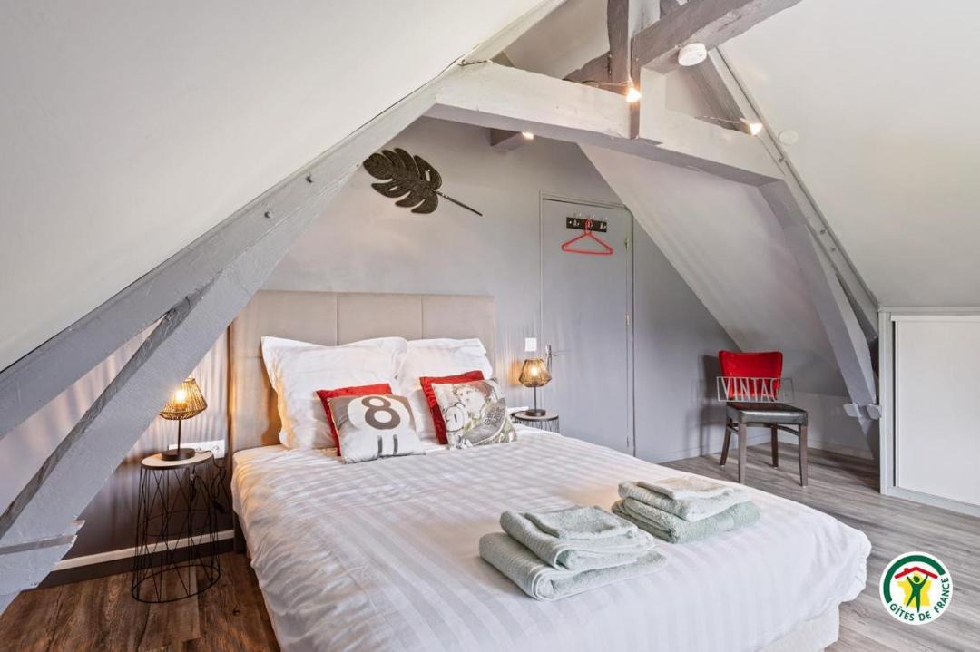 Photo of Bedroom in Mirville